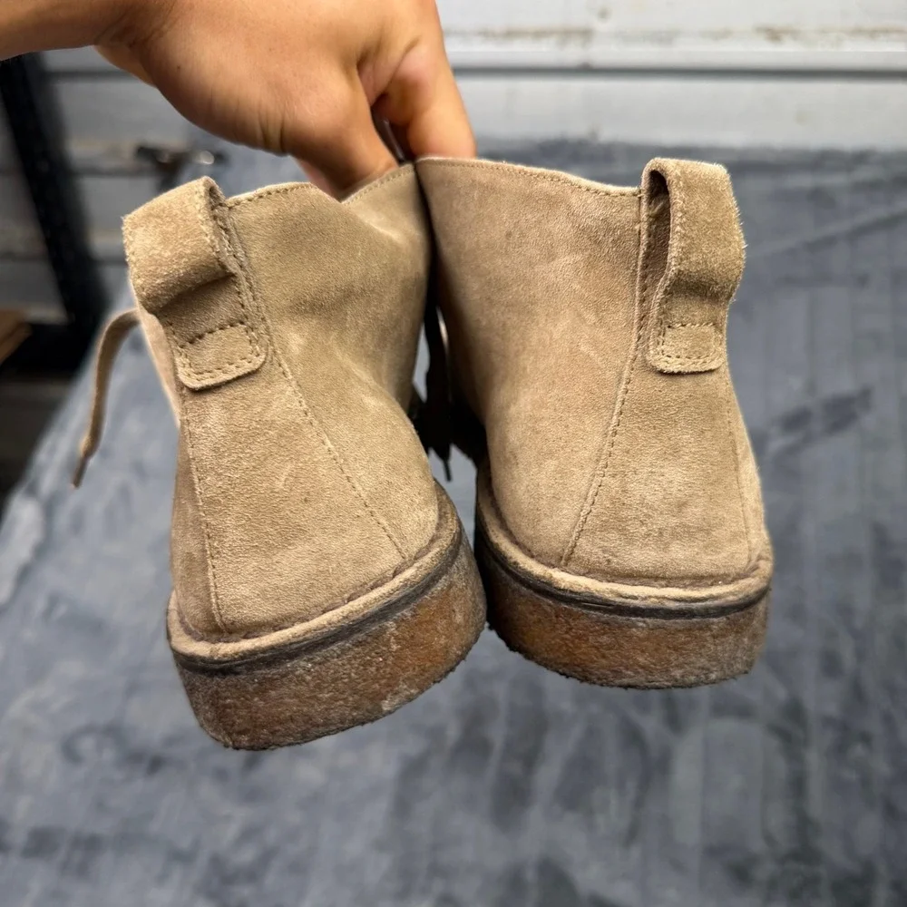Vince Mens Tan Suede Desert Chukka Boots Made in Italy Crepe Sole 12M